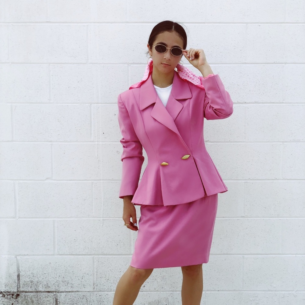Vintage Peplum Tahari Classics Skirt Suit